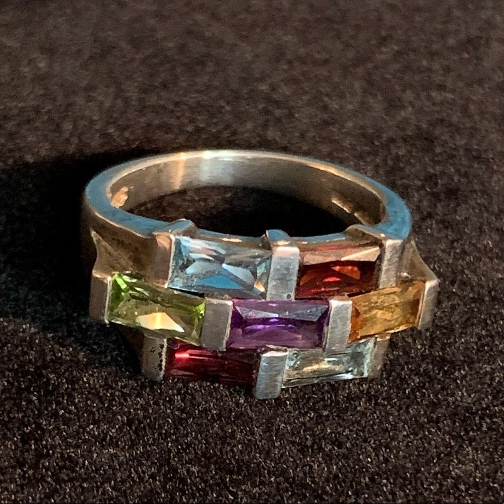 Sterling Silver Ring with 7 Gemstones - Picture 4 of 6